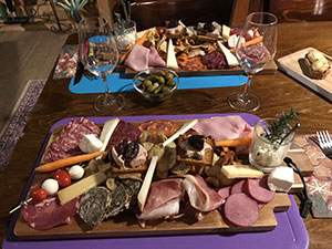 Planche de charcuterie des roulottes Yguaris